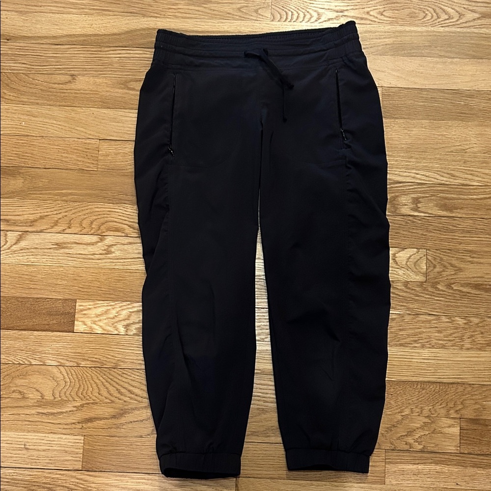 Athleta Black Cropped Pants